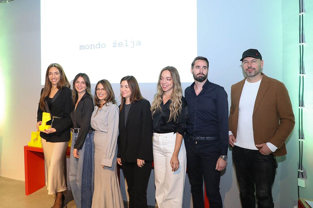 Matija Popović MONDO (6) copy.jpg