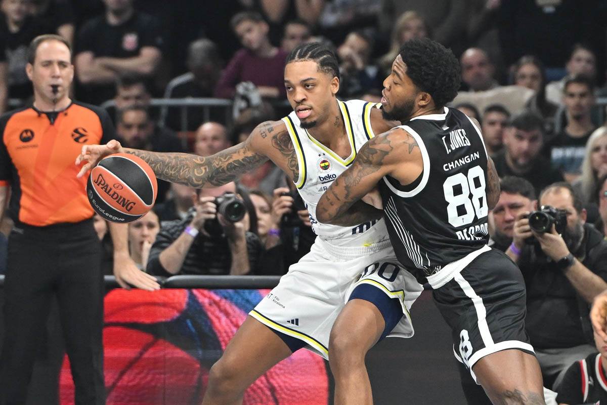 Partizan - Fenerbahče (11).jpg