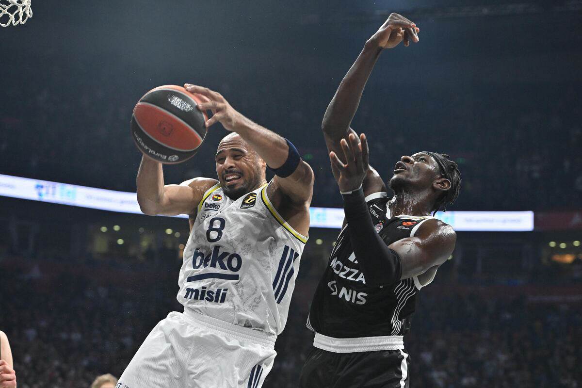 Partizan - Fenerbahče (1).jpg