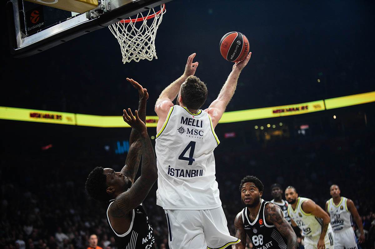 Partizan - Fenerbahče (6).jpg