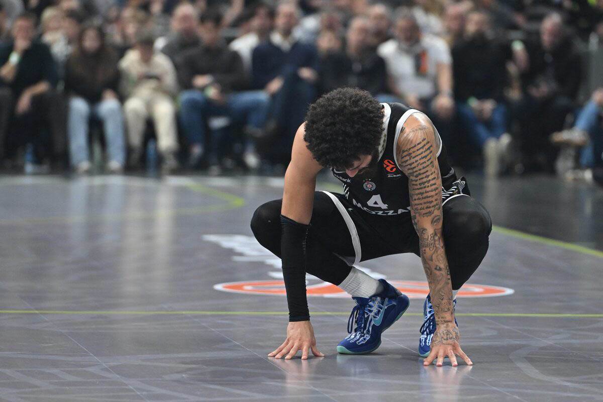 Partizan - Fenerbahče (1).jpg