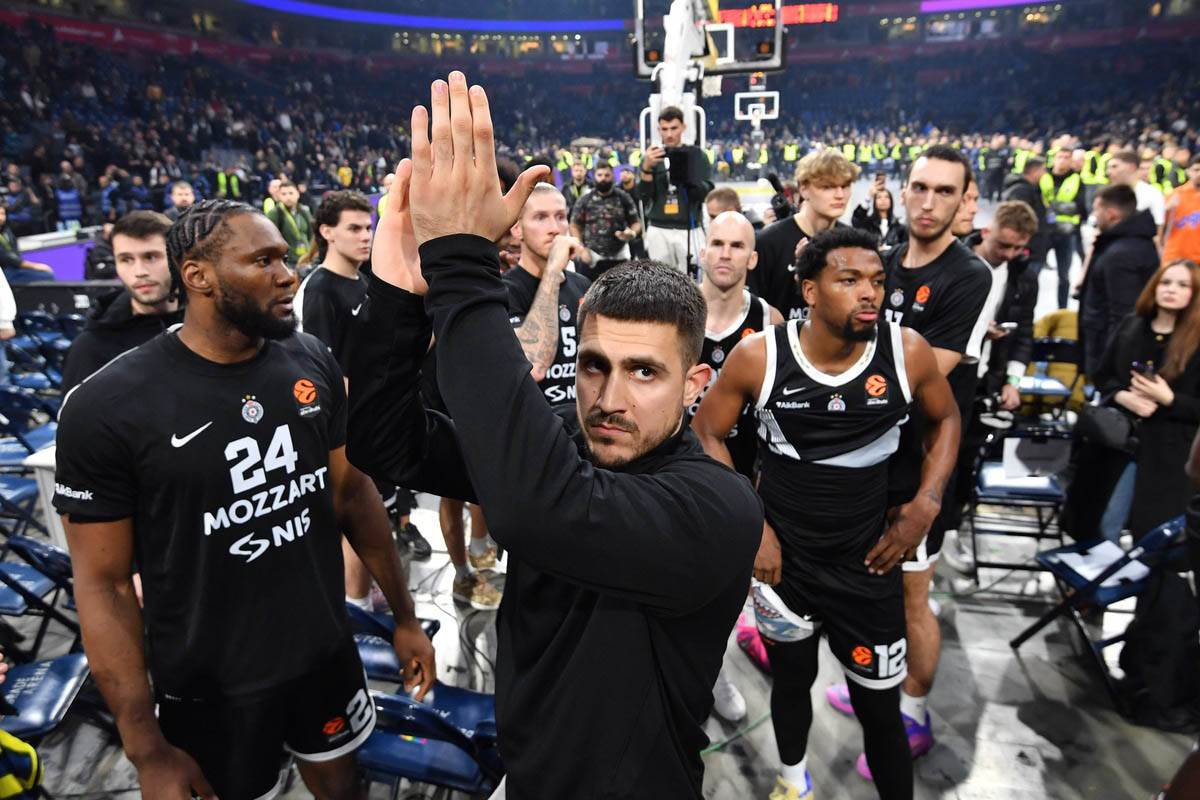 Partizan - Fenerbahče (9).jpg