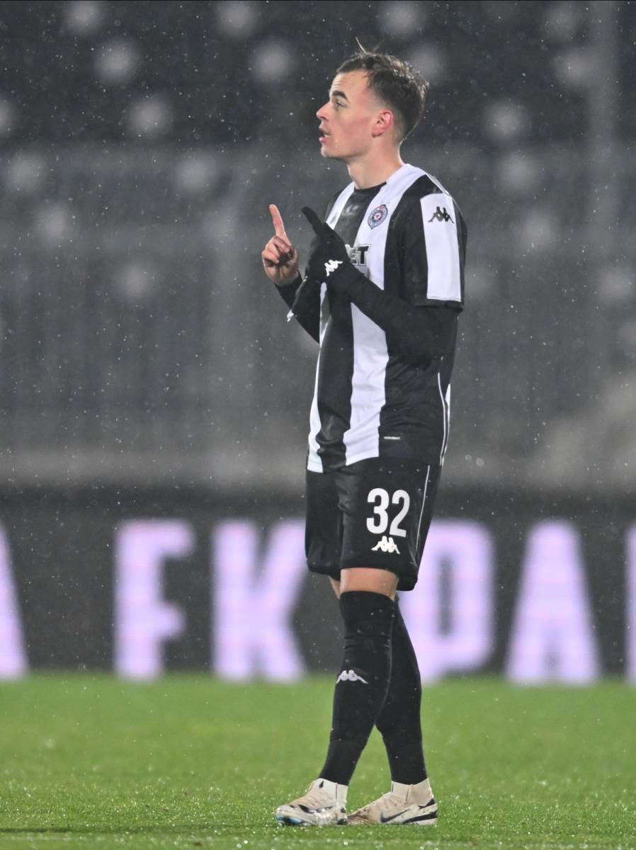 Partizan - Železničar (78).jpg