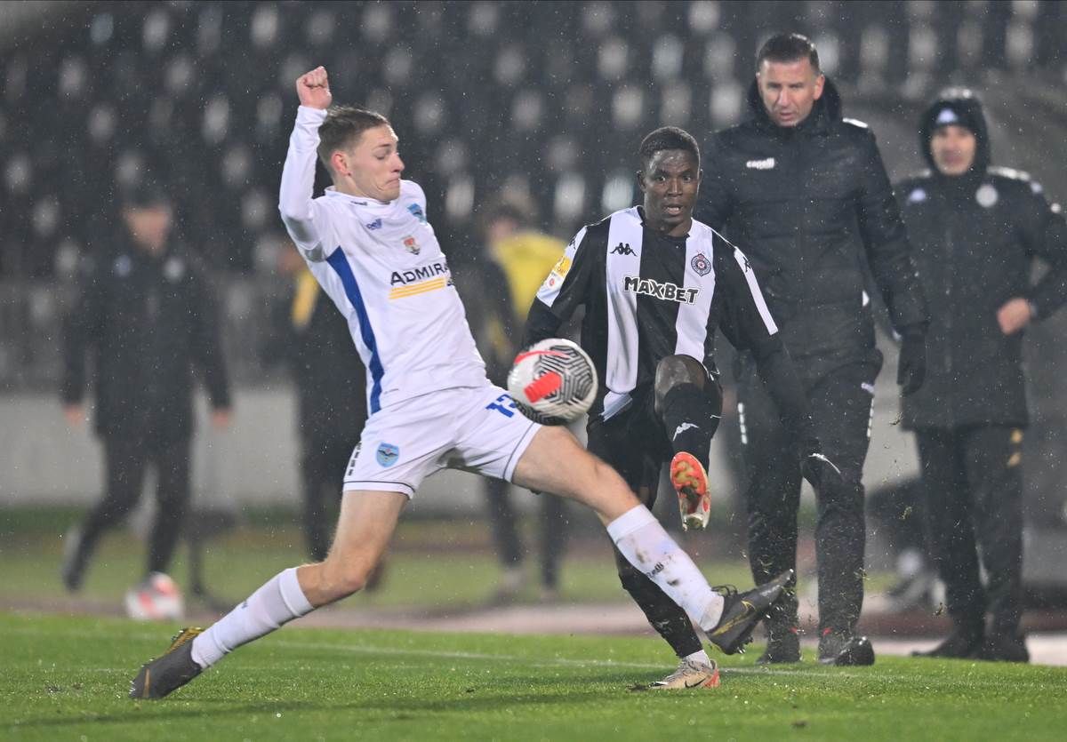 Partizan - Železničar (53).jpg