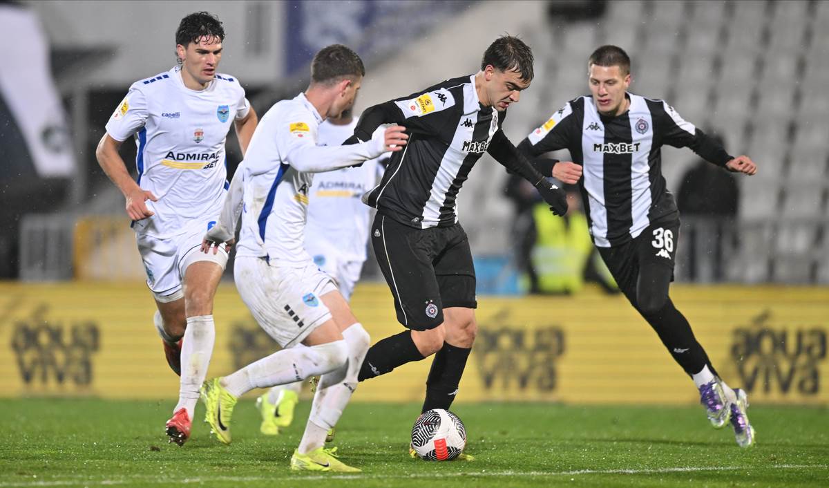 Partizan - Železničar (97).jpg