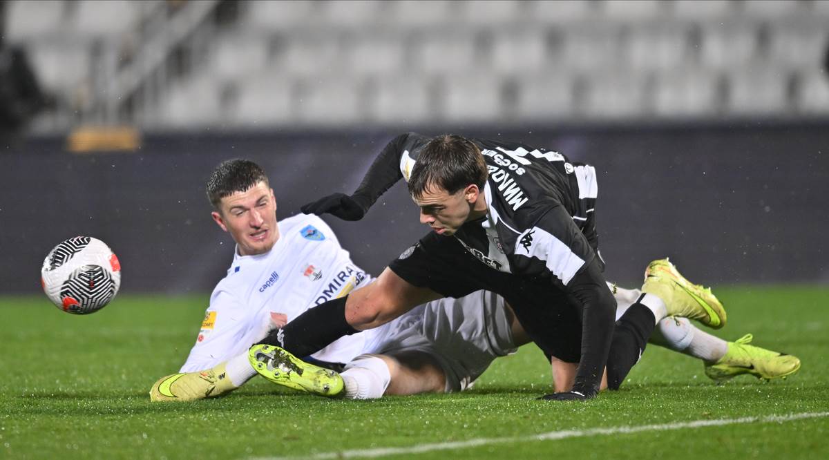 Partizan - Železničar (98).jpg