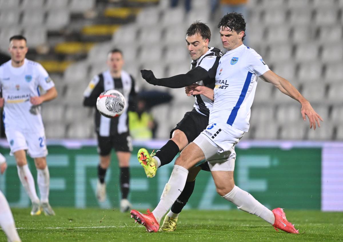 Partizan - Železničar (68).jpg