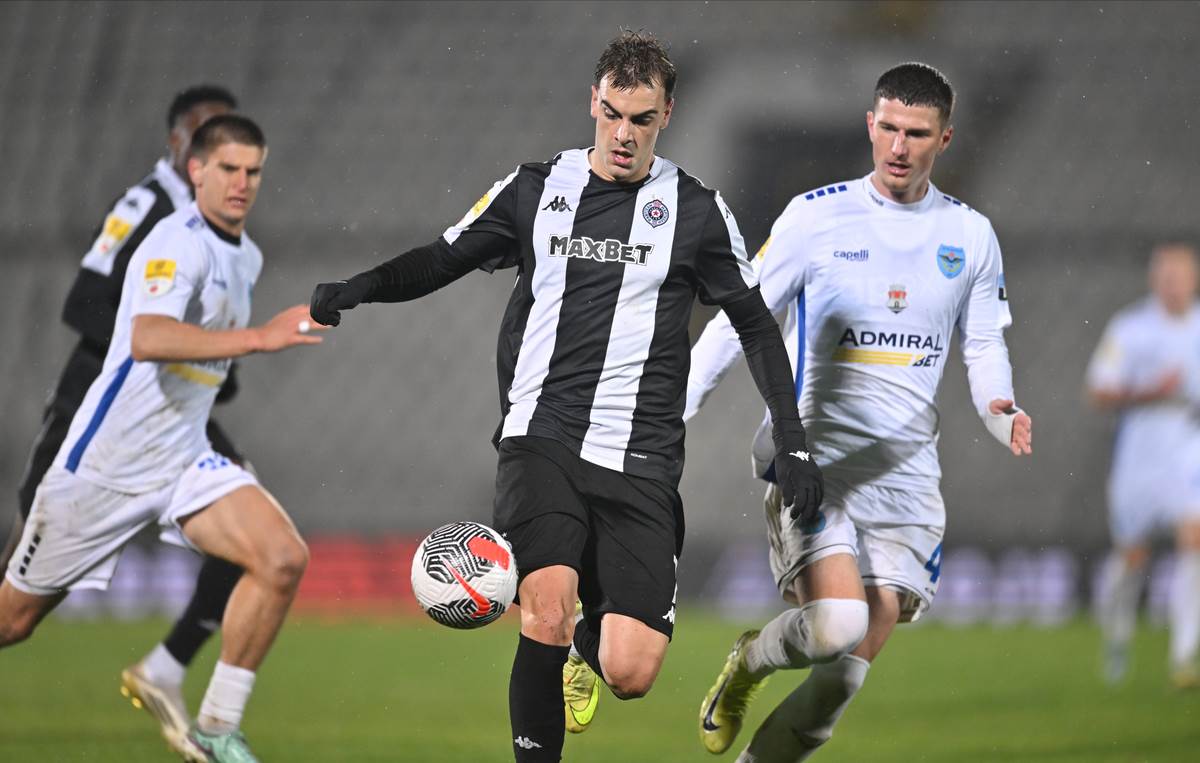 Partizan - Železničar (74).jpg