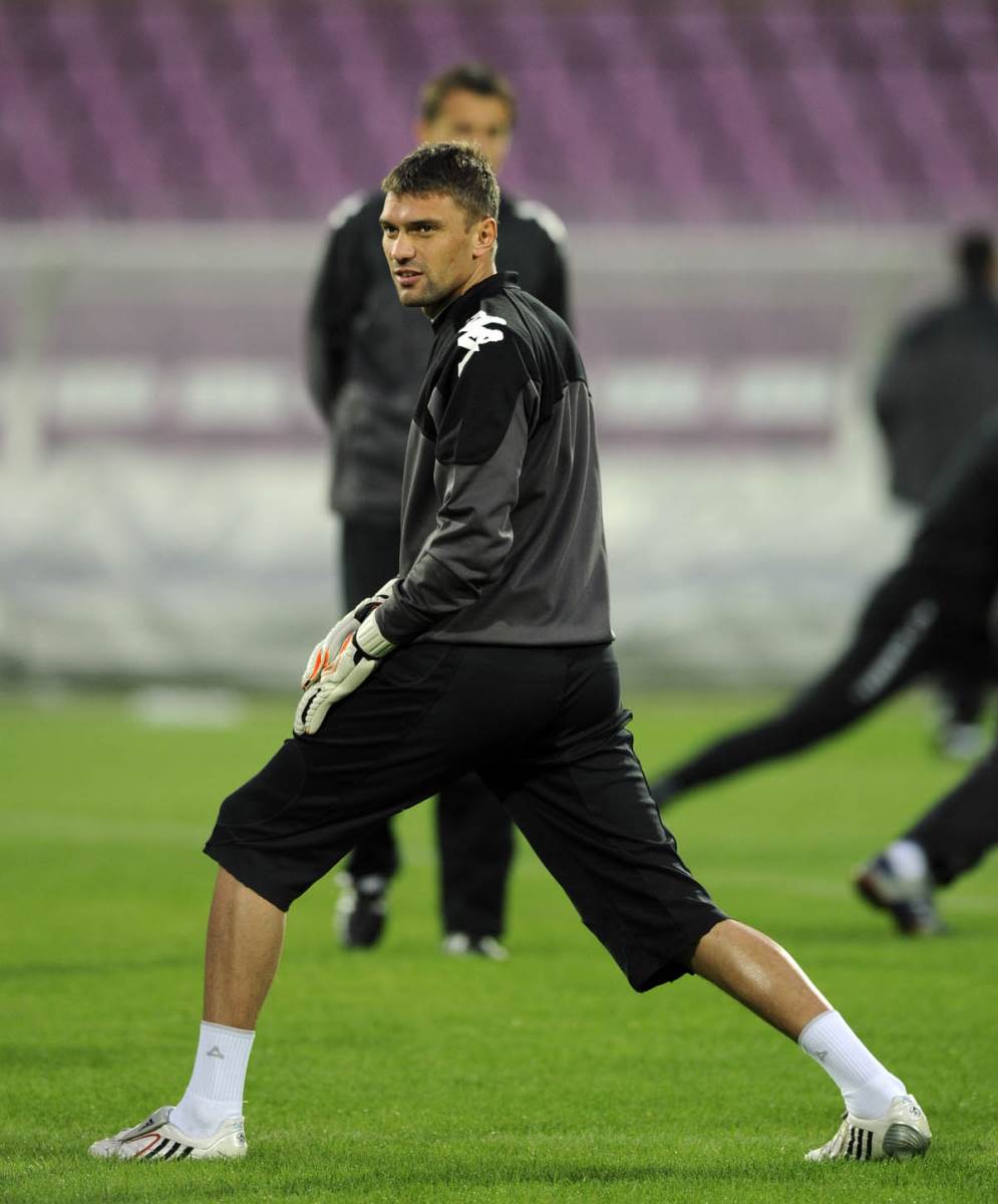 Darko Božović na zagrevanju u Partizanu