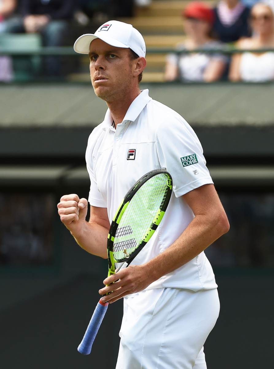 Sem Kveri  proslavlja poen protiv Novaka Đokovića