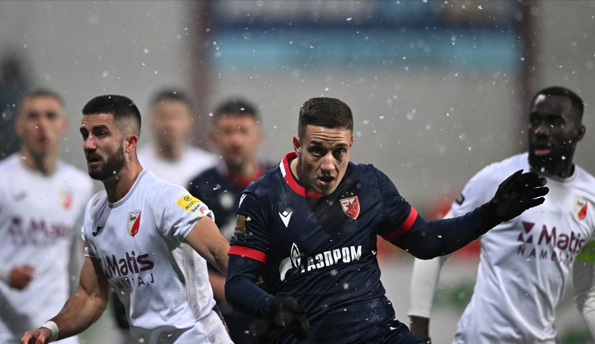 Javor - Crvena zvezda (2).jpg