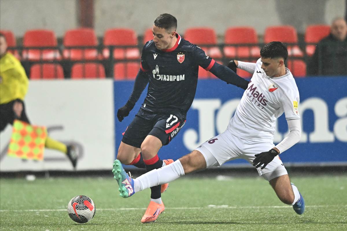 Javor - Crvena zvezda (12).jpg