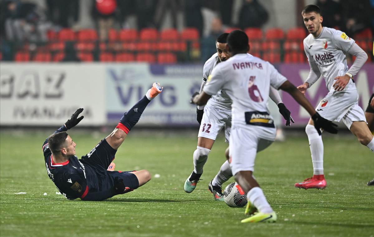 Javor - Crvena zvezda (29).jpg