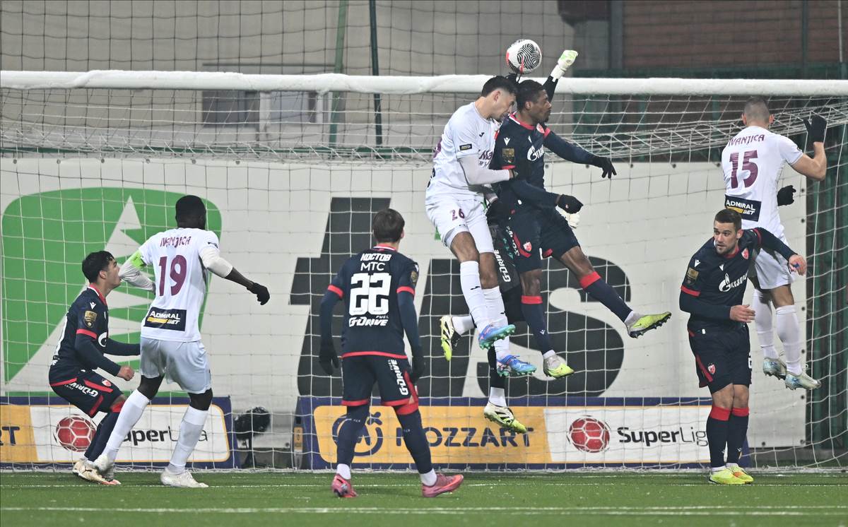 Javor - Crvena zvezda (34).jpg