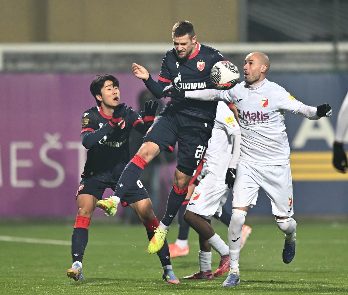 Javor - Crvena zvezda (38).jpg