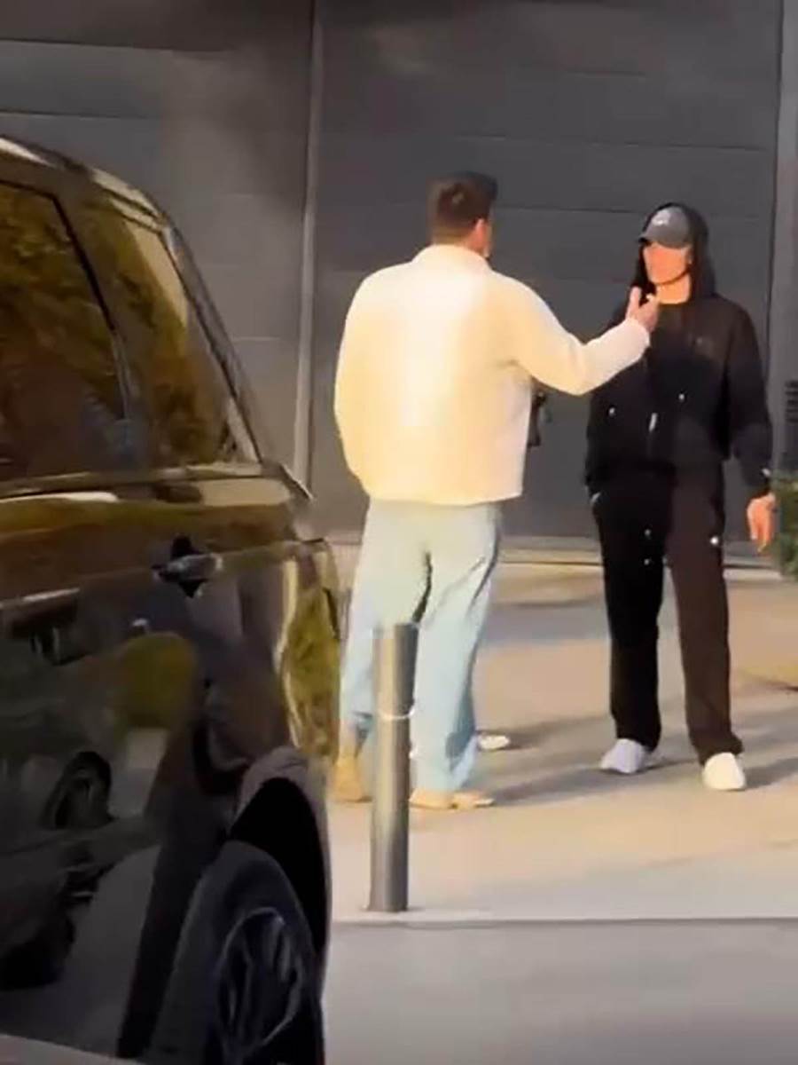 Vojaz i tiktoker (5) copy.jpg