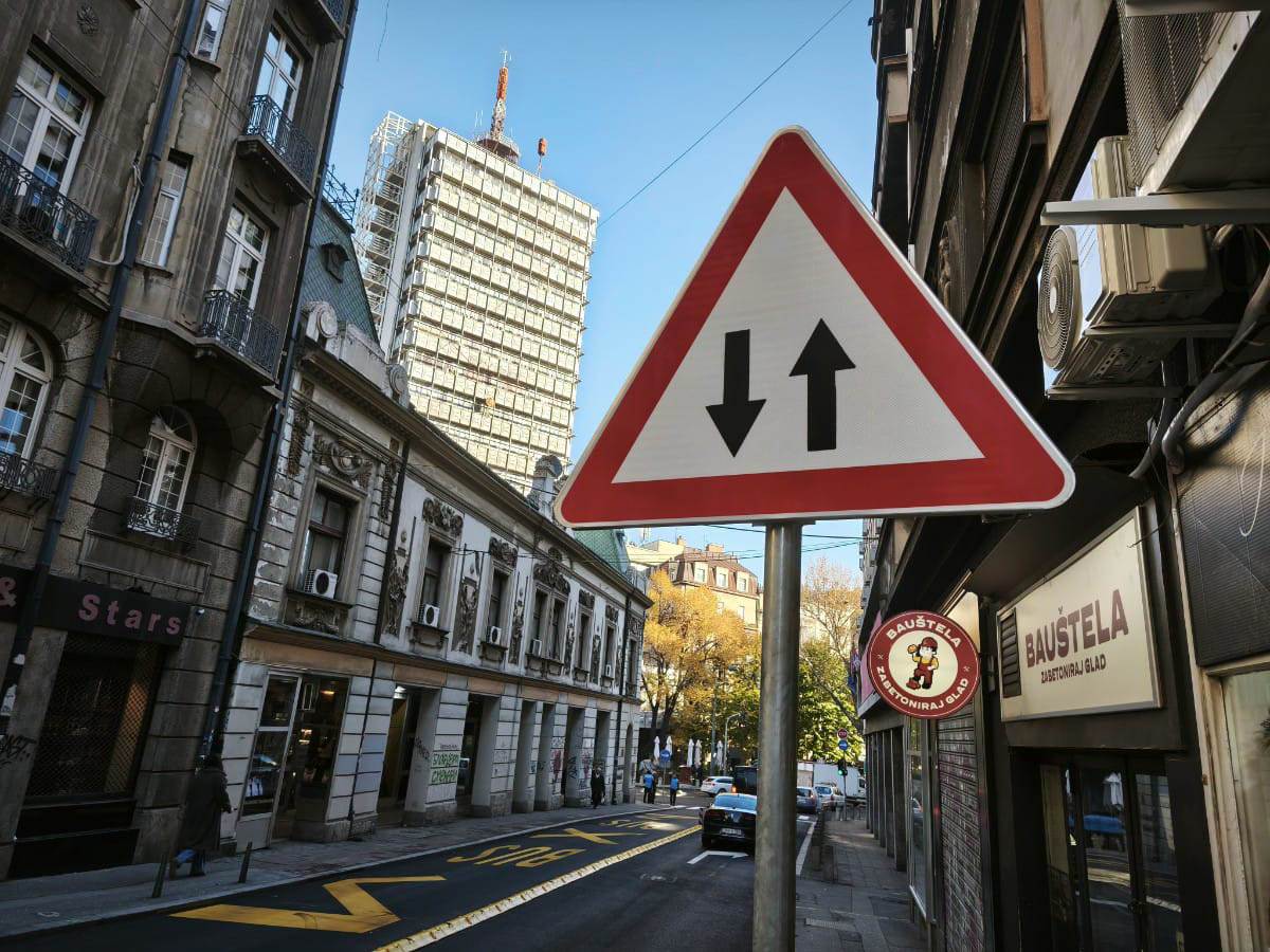 Nušićeva dvosmerna ulica (7) copy.jpg