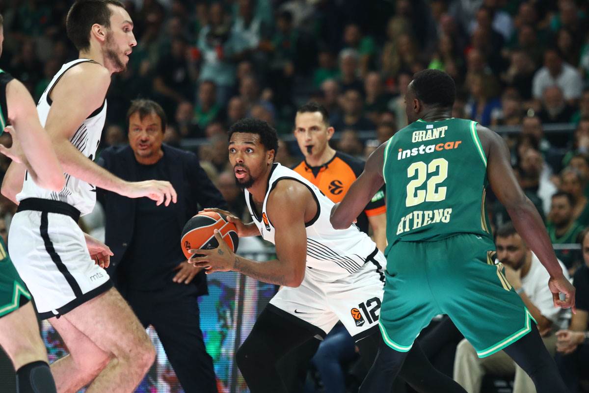 Panatinaikos - Partizan (2).jpg