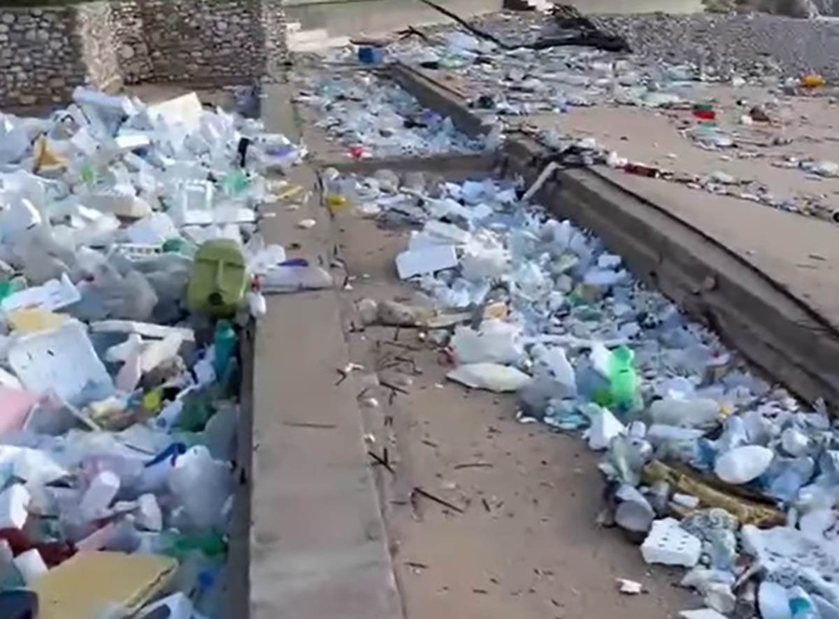 jugo naneo smeće iz Albanije u Dubrovnik (6) copy.jpg