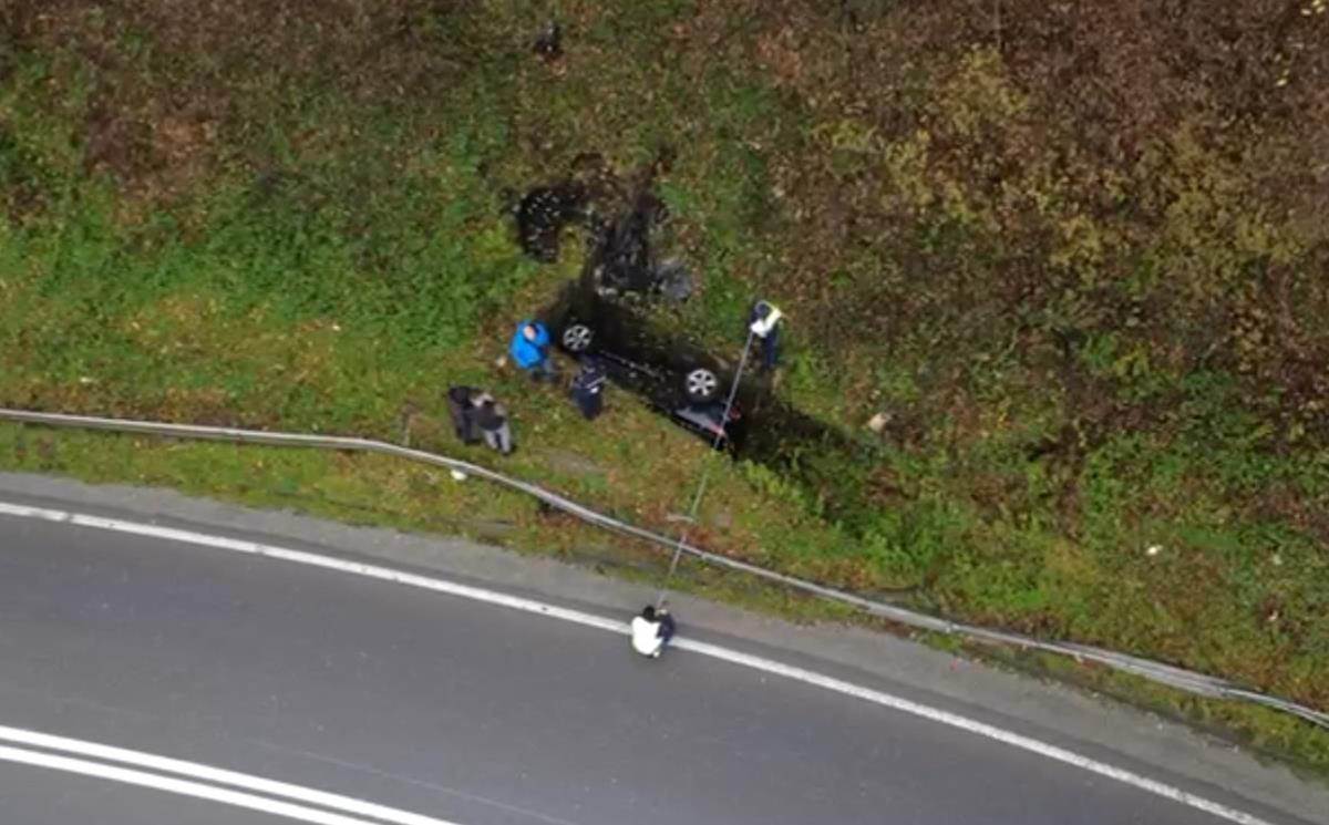 Prevrnut auto kod Čačka