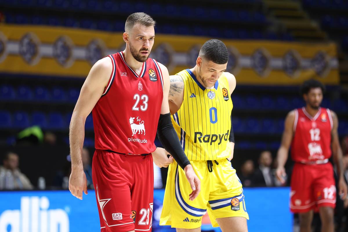 Marko Gudurić i Ife Lundberg na meču Makabija i Armanija