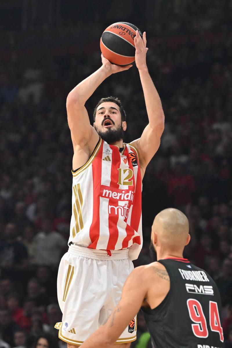 Crvena zvezda Olimpijakos  (8).jpg