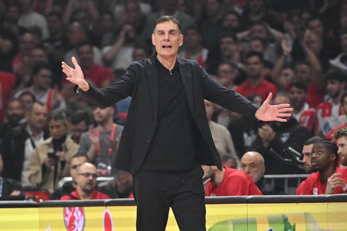 Crvena zvezda Olimpijakos  (16).jpg