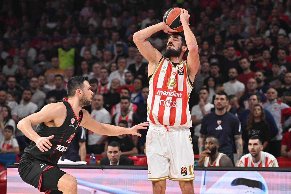 Crvena zvezda Olimpijakos  (12).jpg