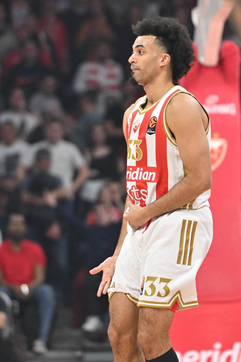 Crvena zvezda Olimpijakos  (15).jpg