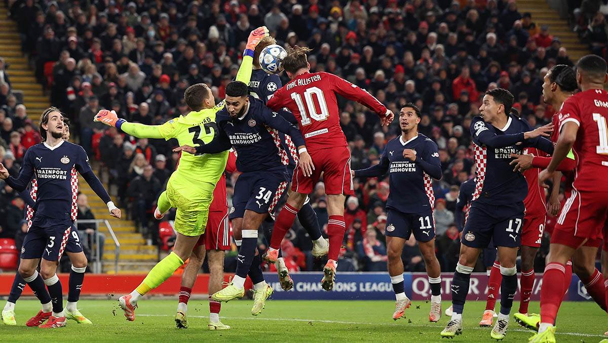 Liverpul - PSV (1).jpg