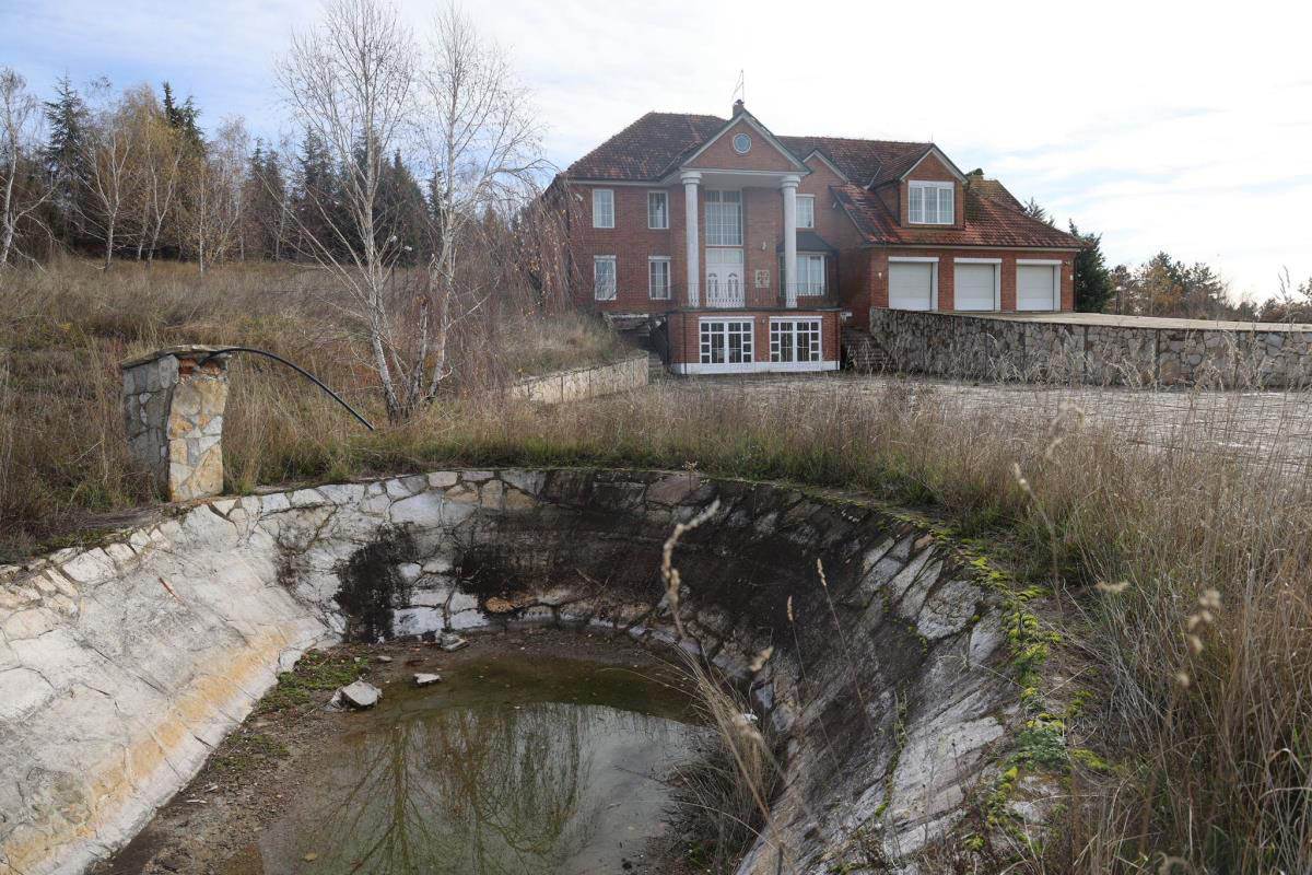 Damir Dokić napušteno imanje  (8).jpg