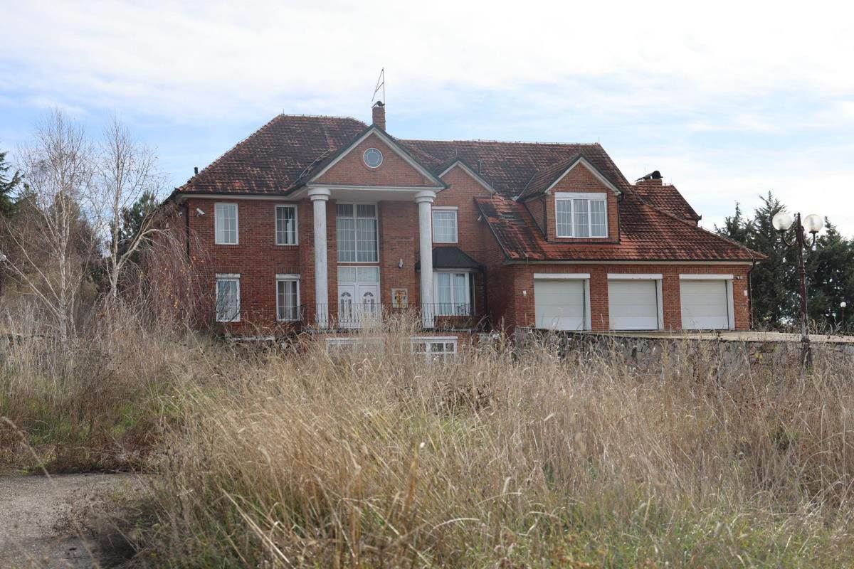 Damir Dokić napušteno imanje  (9).jpg