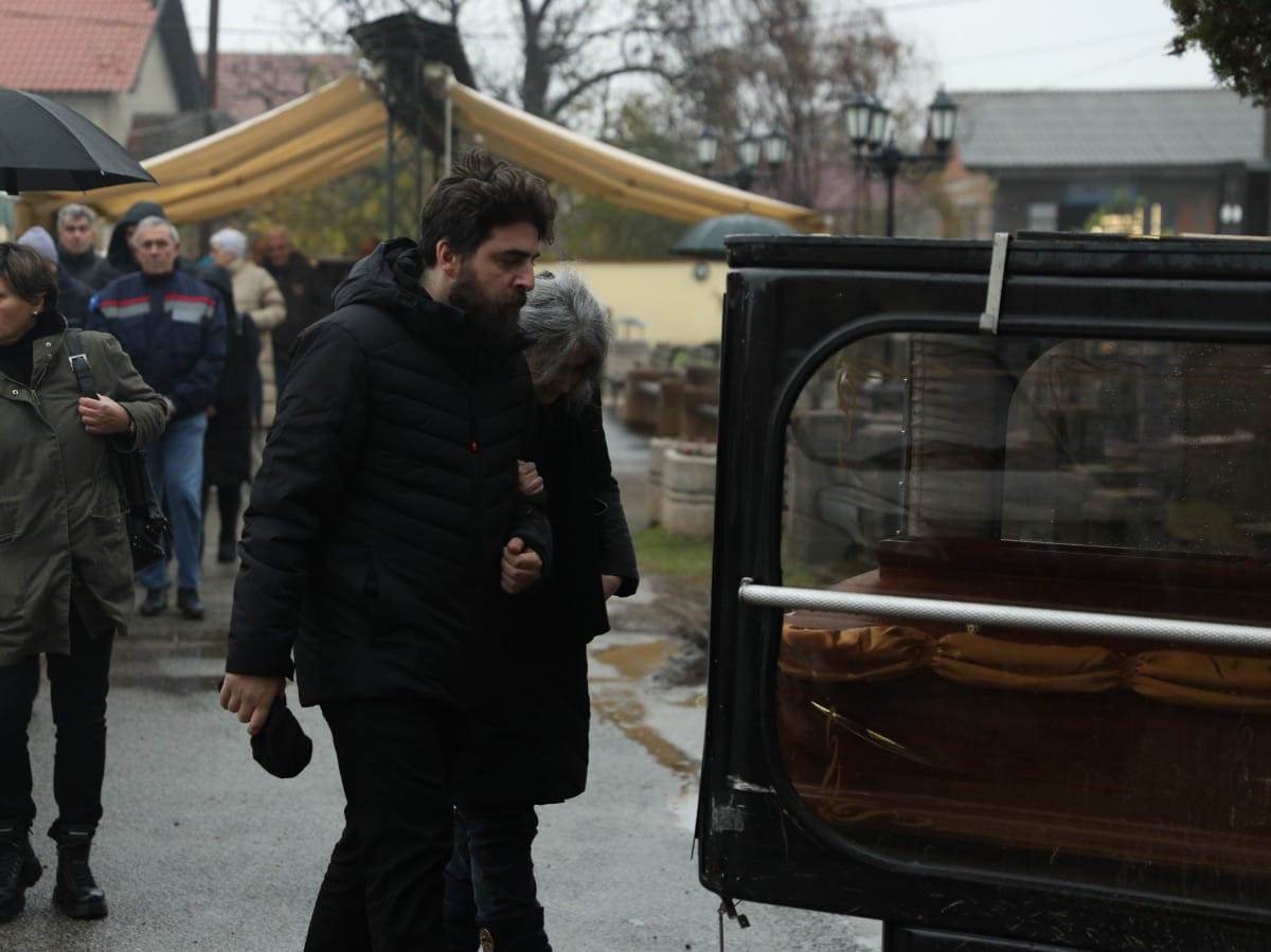 sahrana Ljiljane Jorgovanović (4) copy.jpg