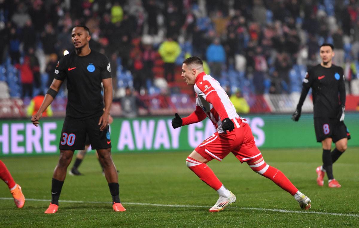 Crvena Zvezda - FCSB (6).jpg