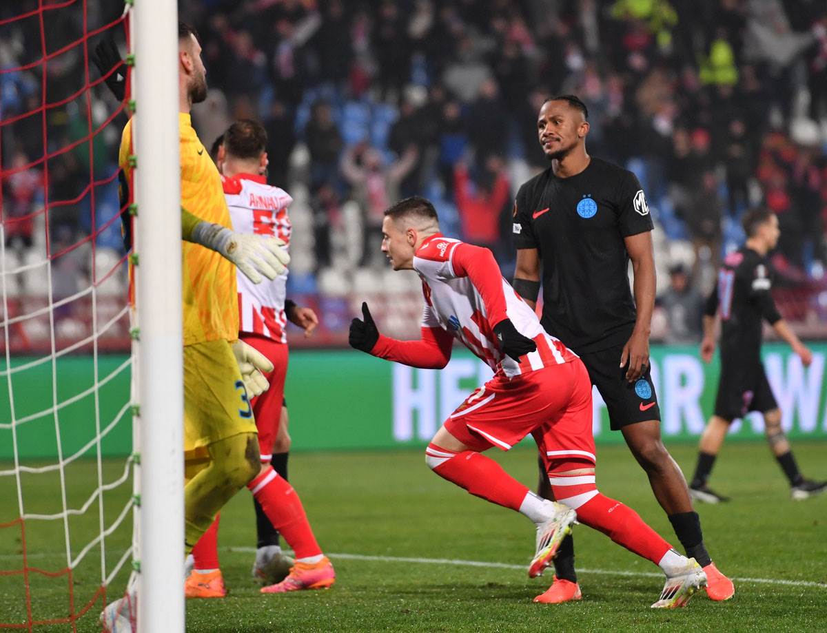 Crvena Zvezda - FCSB (7).jpg