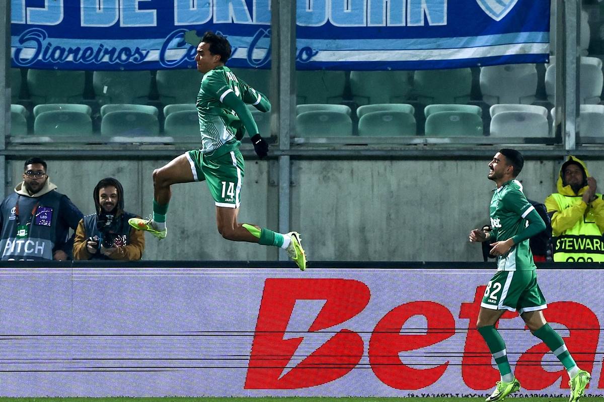 Petar Stanić slavi gol protiv Selte za Ludogorec