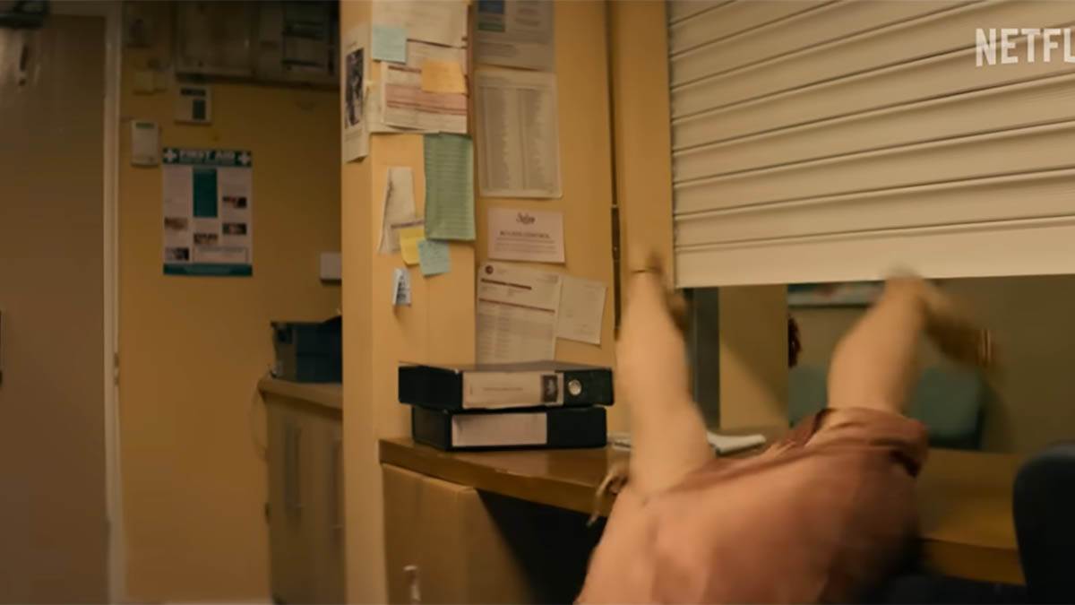 Jingle Bell Heist (6).jpg