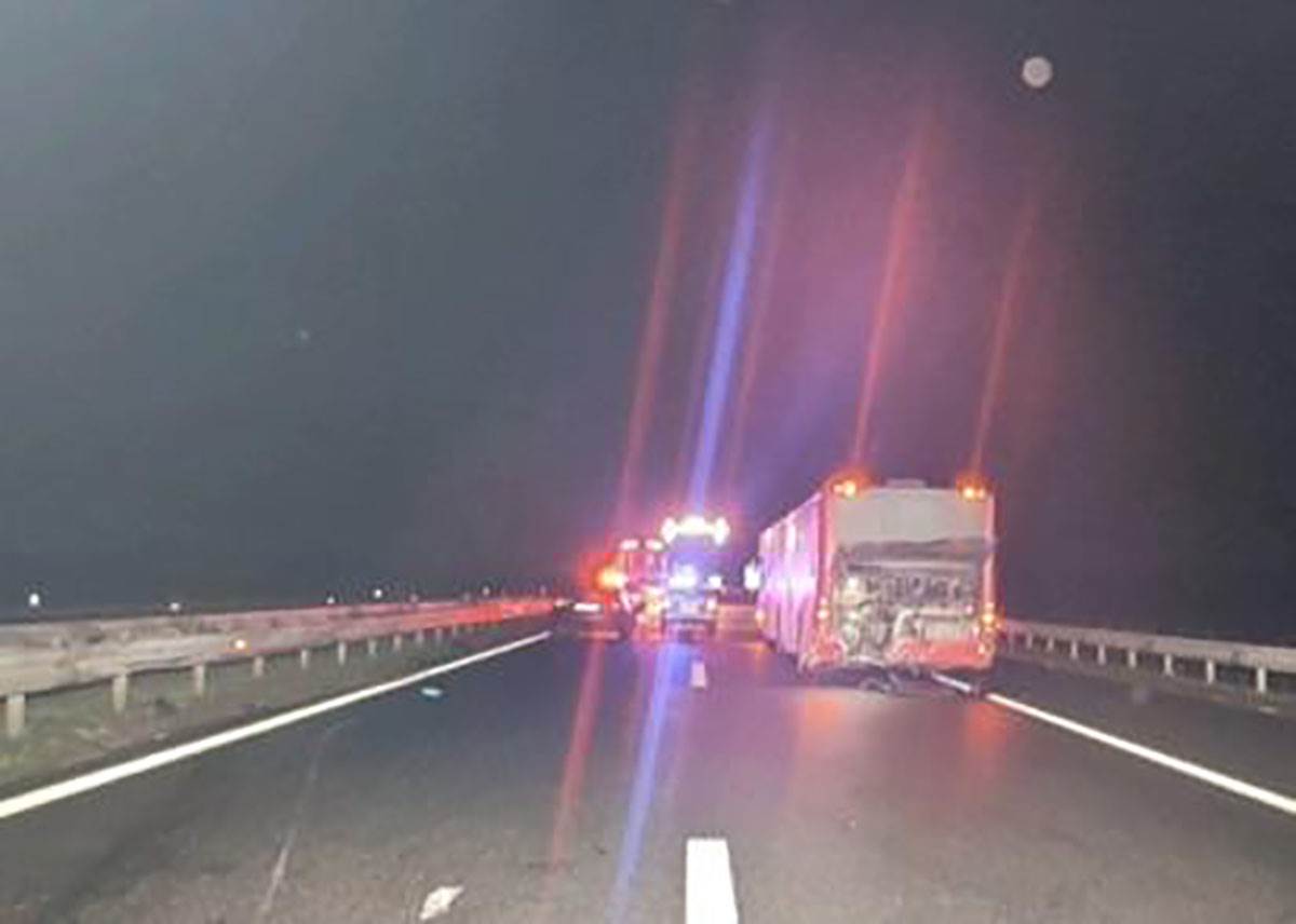 Fotografije saobraćajne nesreće u kojoj je poginuo Sreten J. sa detetom (10).jpg