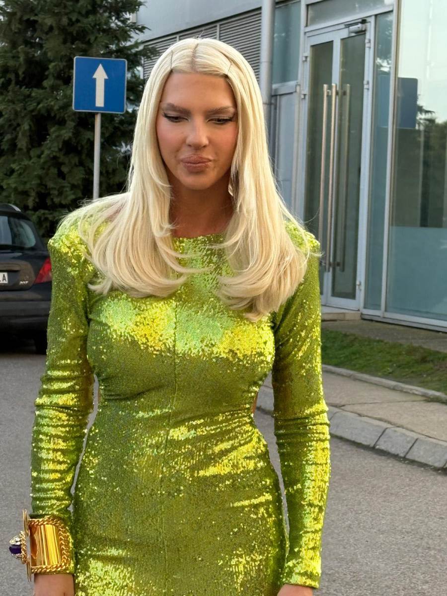 Karleuša stigla na snimanje Pinkovih zvezda (1).jpg