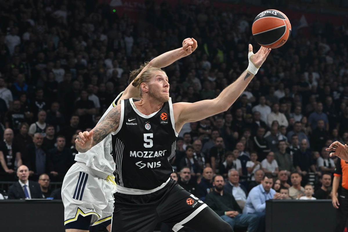 Dilan Osetkovski u Partizanu (10).jpg