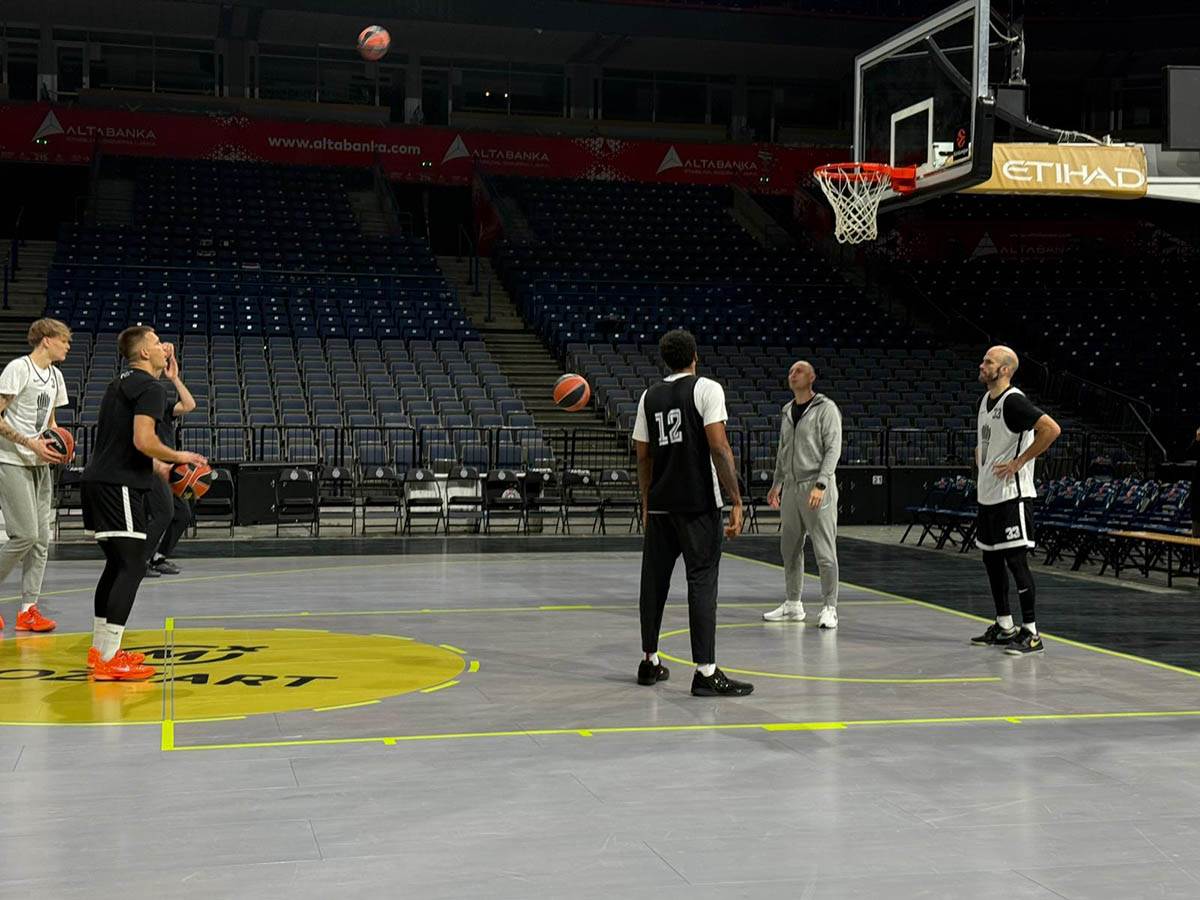 trening KK Partizan (6).jpg