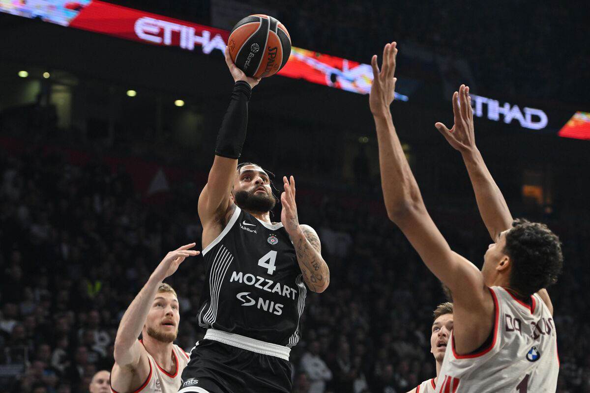 Bajern - Partizan (1).jpg