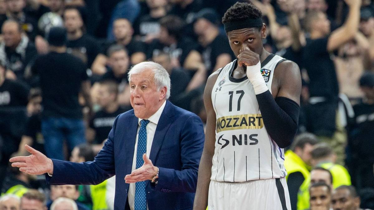 Isak Bonga i Željko Obradović na utakmici