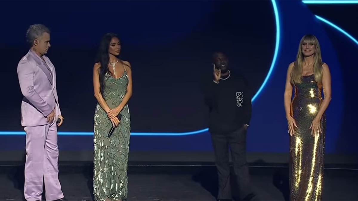 Robi Vilijams i Nikol Šerzinger (5).jpg