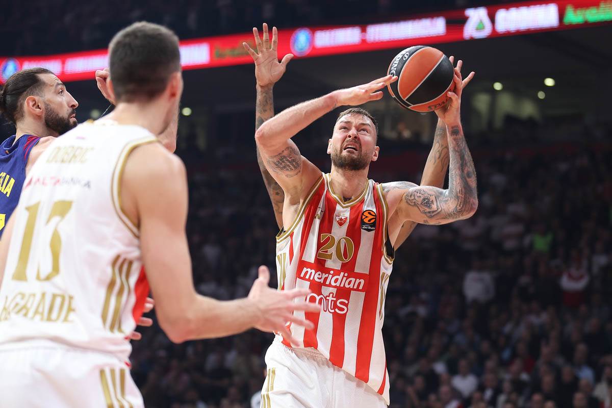 Crvena Zvezda - Barselona (1).jpg