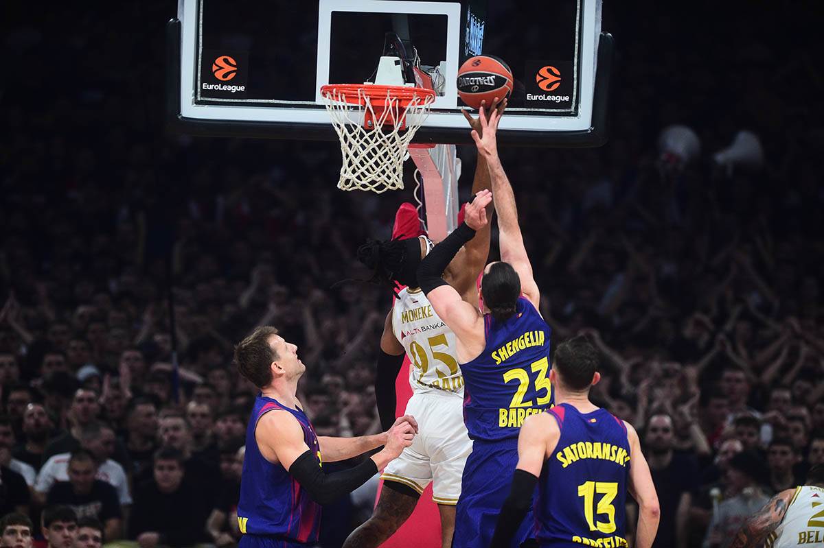 Crvena Zvezda - Barselona (3).jpg