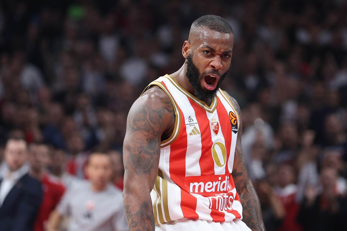 Crvena Zvezda - Barselona (1).jpg