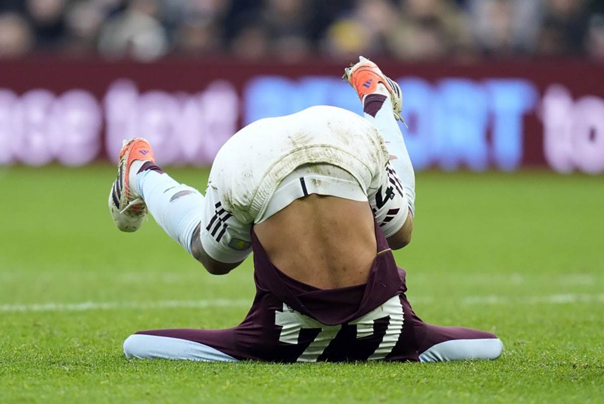 Aston Vila - Arsenal (7).jpg