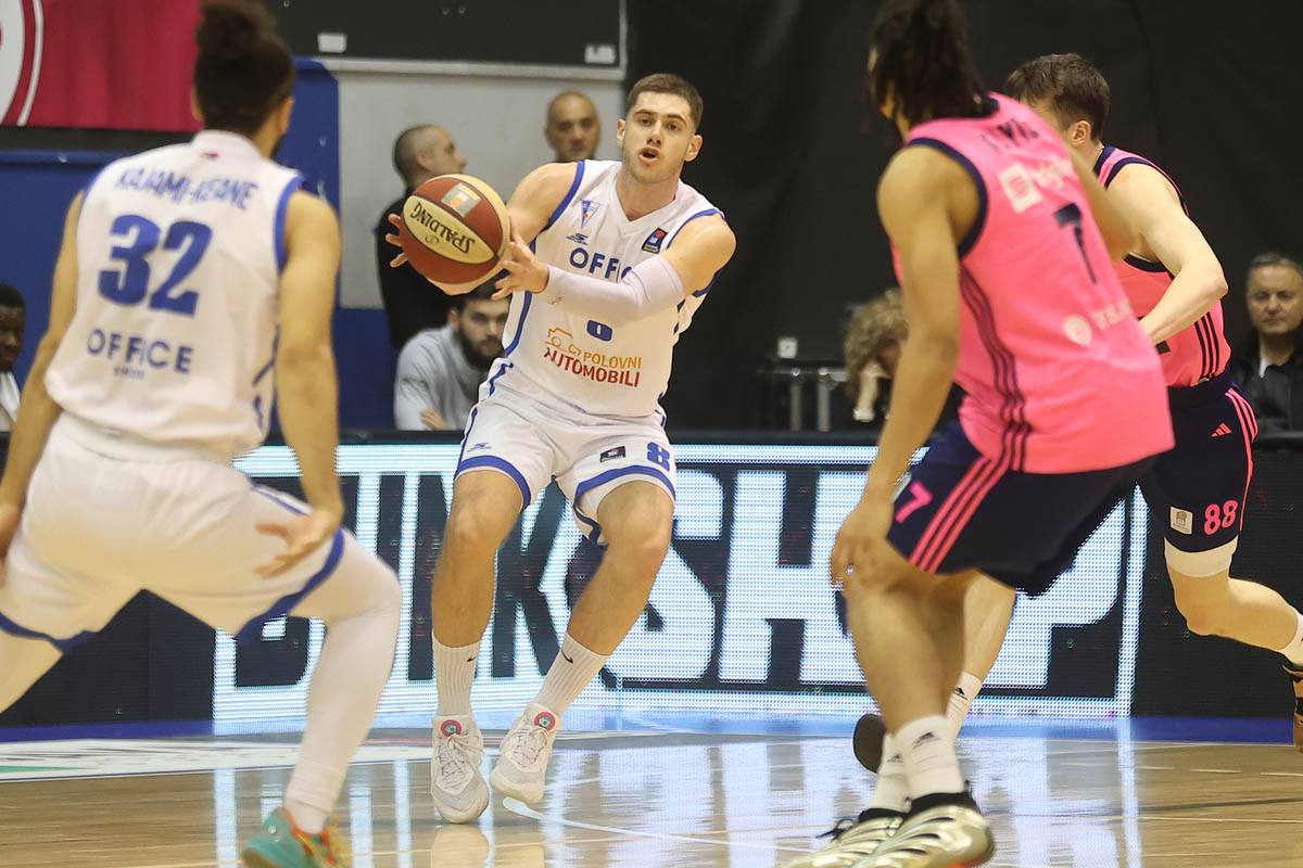 Stefan Momirov (7).jpg