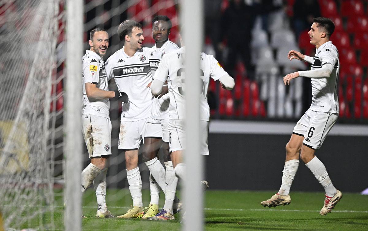 Radnički - Partizan (9).jpg